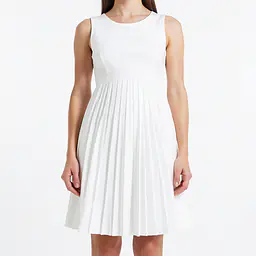 Skater Short Skirt - Color: White, Size: XS